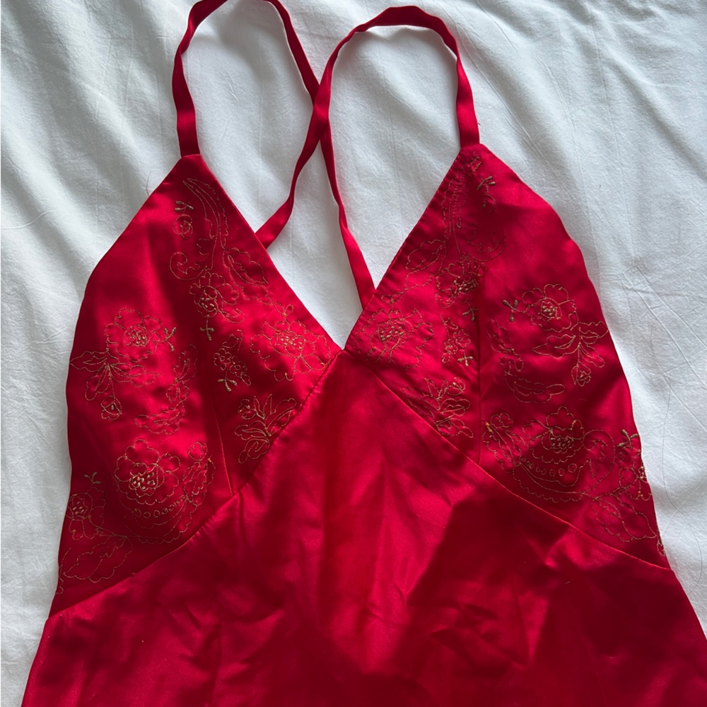 Elegant Red Embroidered Women's Sleepwear